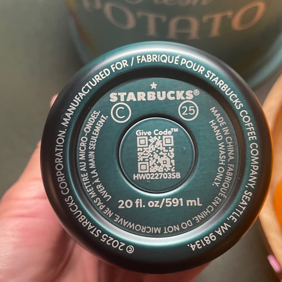 Starbucks + MiiR 2025 Holiday Tumbler
NWT - Picture 6 of 6